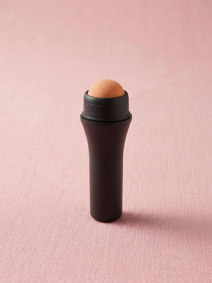 Oil volcanic absorbing roller