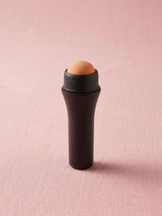 Oil volcanic absorbing roller